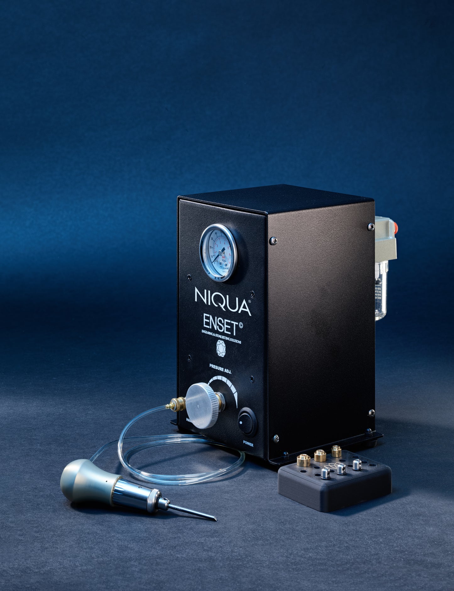 NIQUA Enset Compact con Manipolo "The Rocket" – Sistema Pneumatico Professionale Completo per Incisione