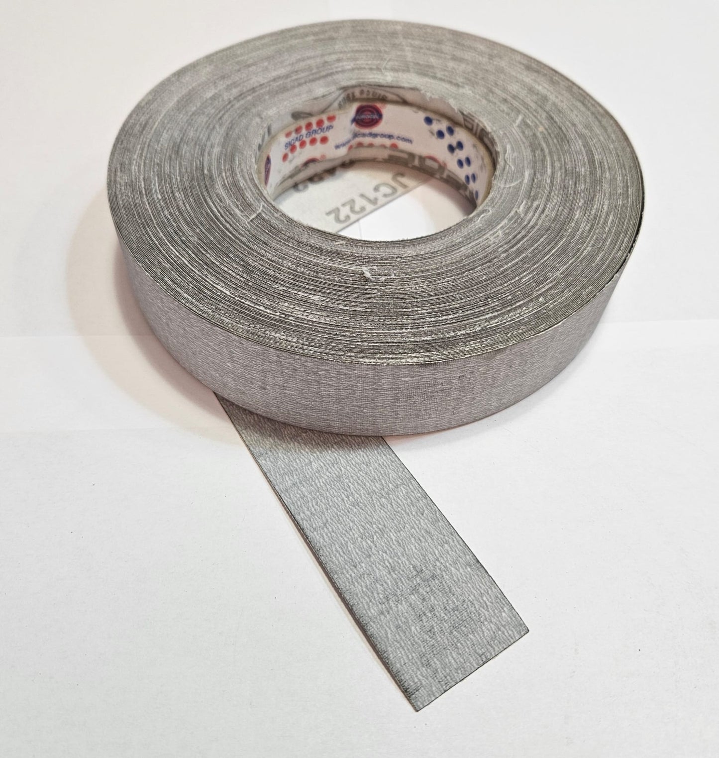 12 004 000 Nastro smeriglio a rotolo